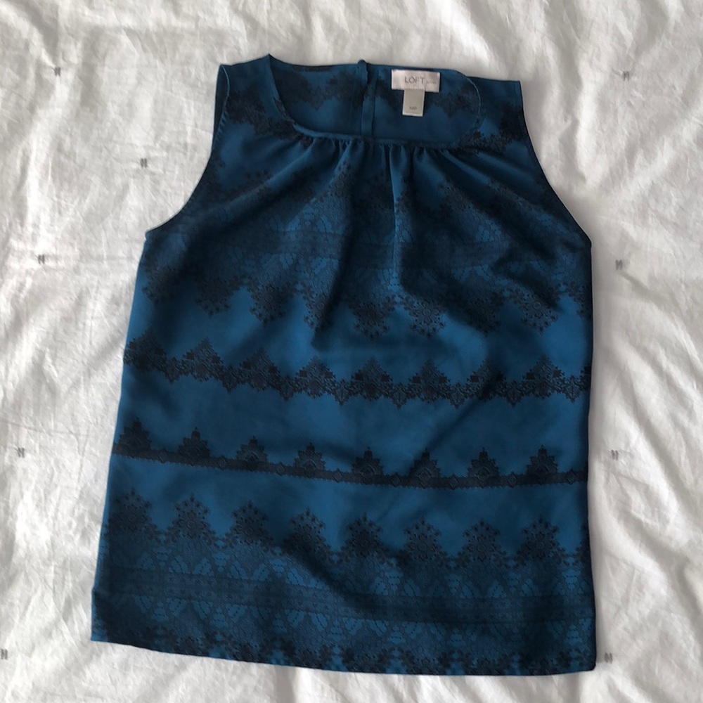 ANN TAYLOR LOFT Blouse size petite XS